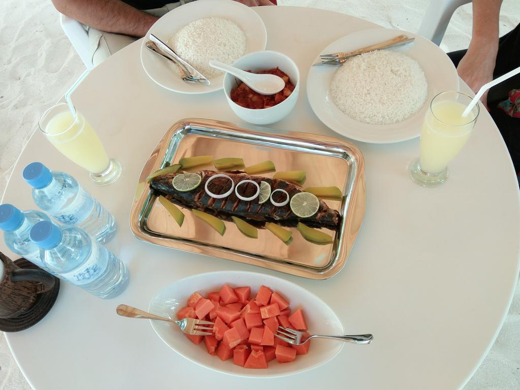 Resten Inn Thoddoo Buitenkant foto