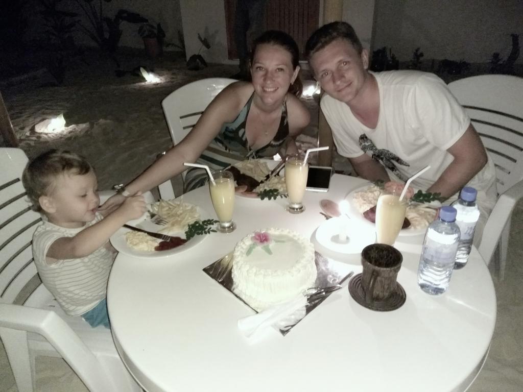Resten Inn Thoddoo Buitenkant foto